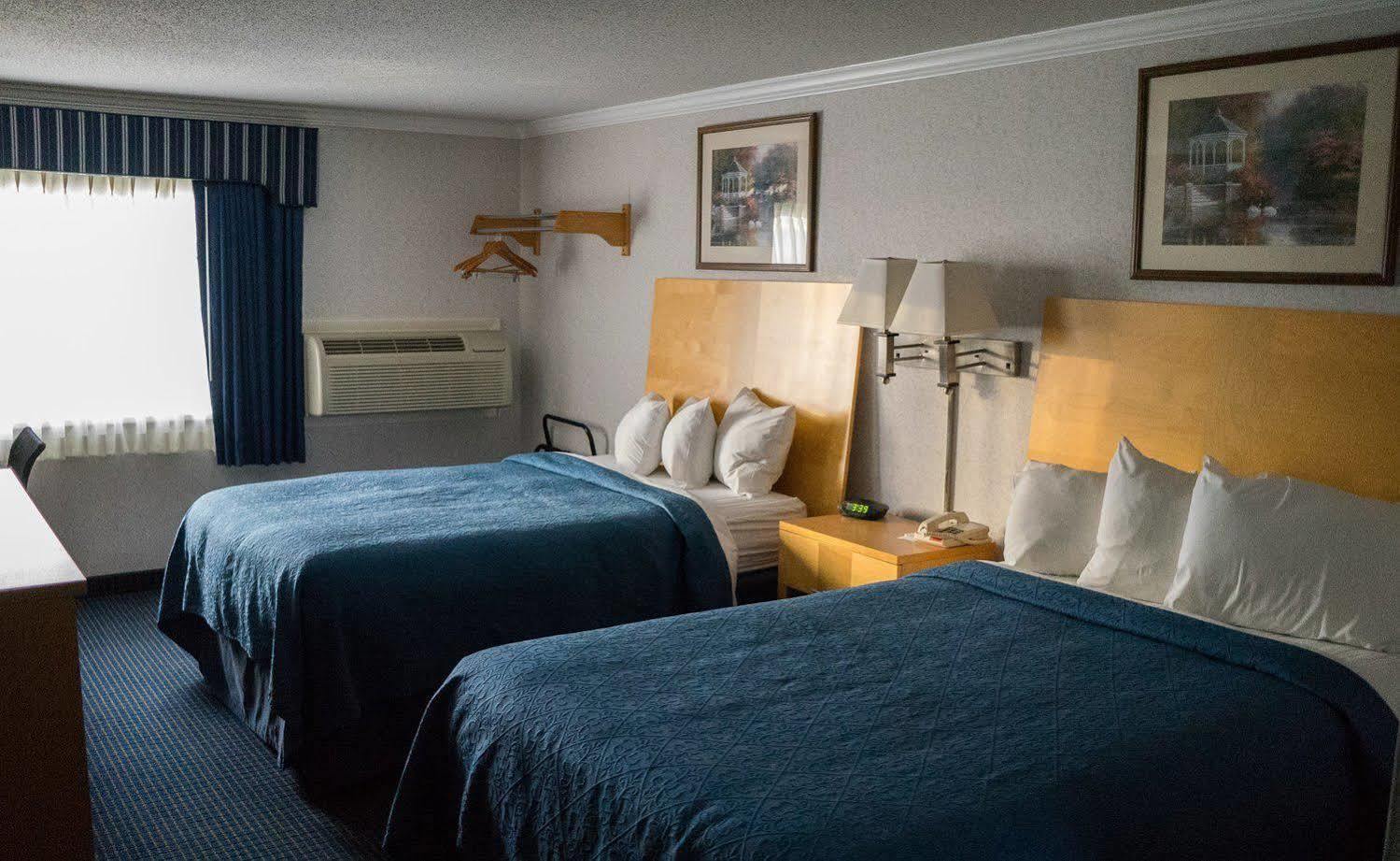 Red Roof Inn & Suites Newport - Middletown, Ri Dış mekan fotoğraf